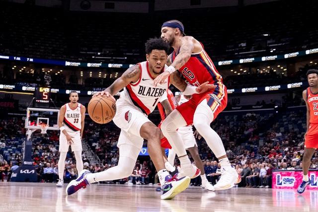 姆巴佩与阿扎尔参加卡丁车赛 姆总第三阿扎尔第二