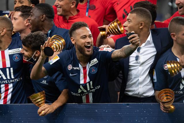 意甲-劳塔罗破荒恰20点射 国际米兰3-0卡利亚里